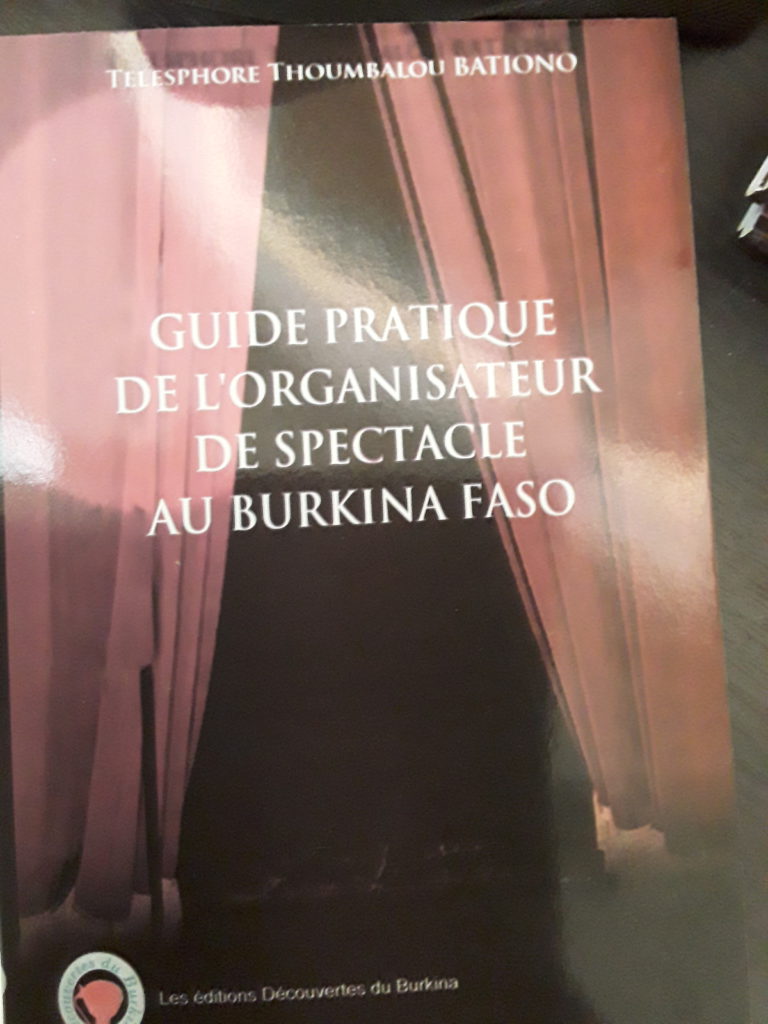 Dédicace : Un livre sur l’organisateur de spectacles au Burkina désormais disponible.