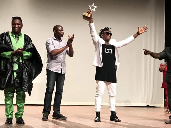  BOBO LOLO 2019: L’artiste Robot Le Messi était à l’honneur à la cérémonie de distinction.