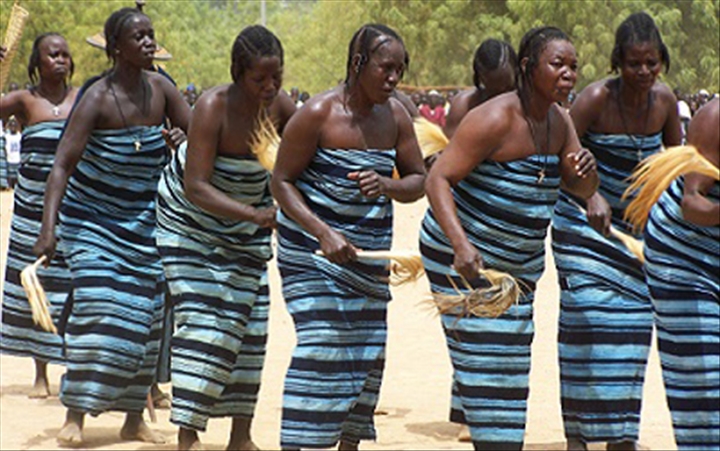  CULTURE: Le Faso Dan fani, un habit made in Burkina.