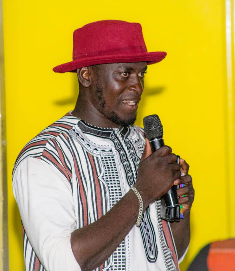  MANGA: A la découverte du styliste Daniel Kiswendsida Yaogo, promoteur de la “Semaine de la Sapologie”