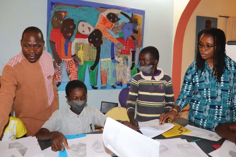 Projet Coup de pouce: « Je souhaite que ce projet puisse toucher les enfants déficients auditifs d’autres régions », dixit le DG du FDCT