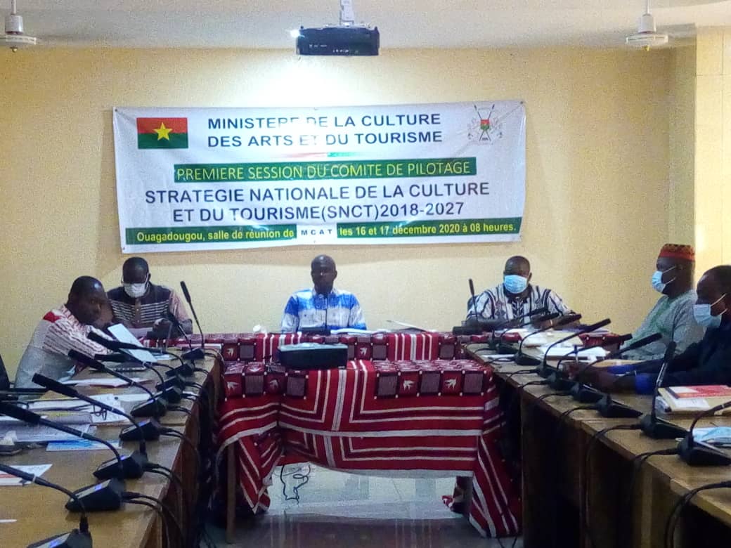  Culture et tourisme au Burkina : des acteurs réfléchissent sur la mise en œuvre d’un référentiel adapté