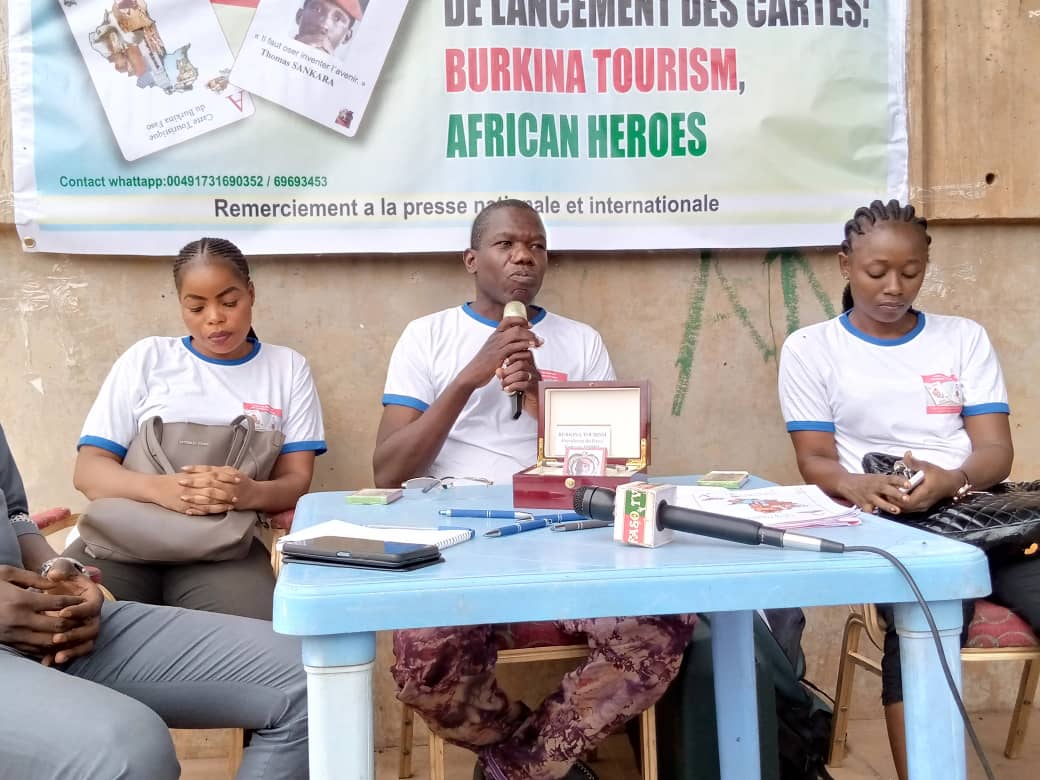  “Un voyage à la carte”: un projet de cartes à jouer pour valoriser le potentiel touristique du Burkina Faso