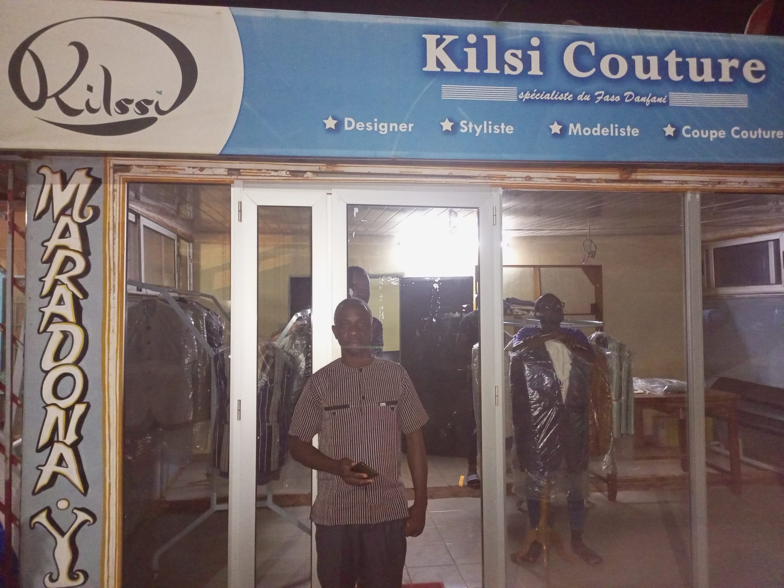  ENTRETIEN : « j’habille les grands de ce pays », Koudbi Yaméogo, styliste burkinabè