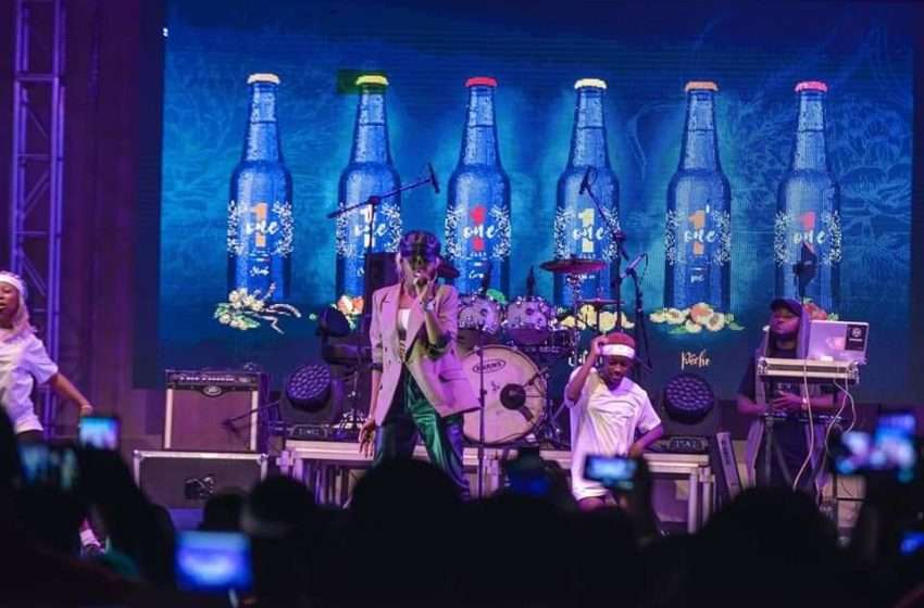  Société: Soka distribution continue la promotion de « One beer » à travers un concert gratuit