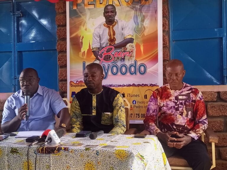 Musique/Gospel: Pedro-B appelle au pardon à travers son nouvel album « Beem ka Yôodo»