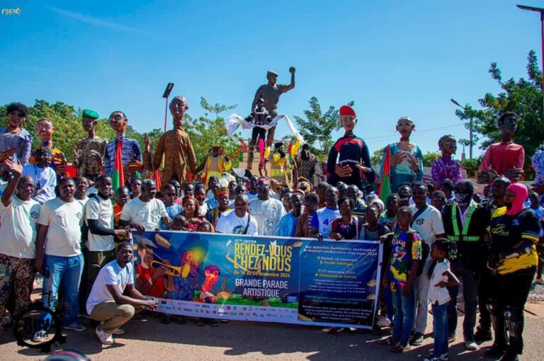 « Festival Rendez-Vous Chez Nous » acte 15: une parade lance le top de départ