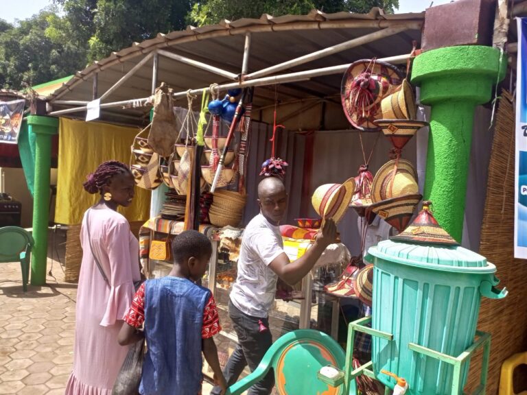 Festival international Pulaaku acte 6: la foire ouverte aux festivaliers à l’espace Aéré du CENASA