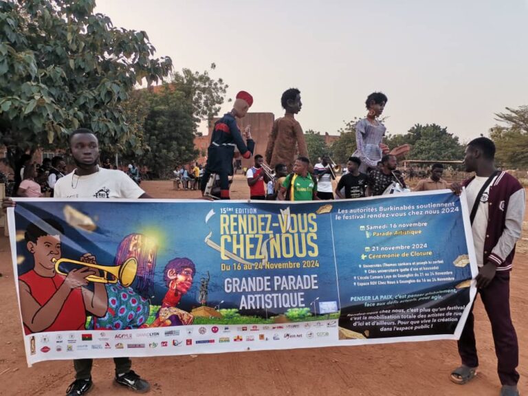 Festival rendez-vous chez nous : la cité universitaire de Kossodo accueille le collectif ACMUR