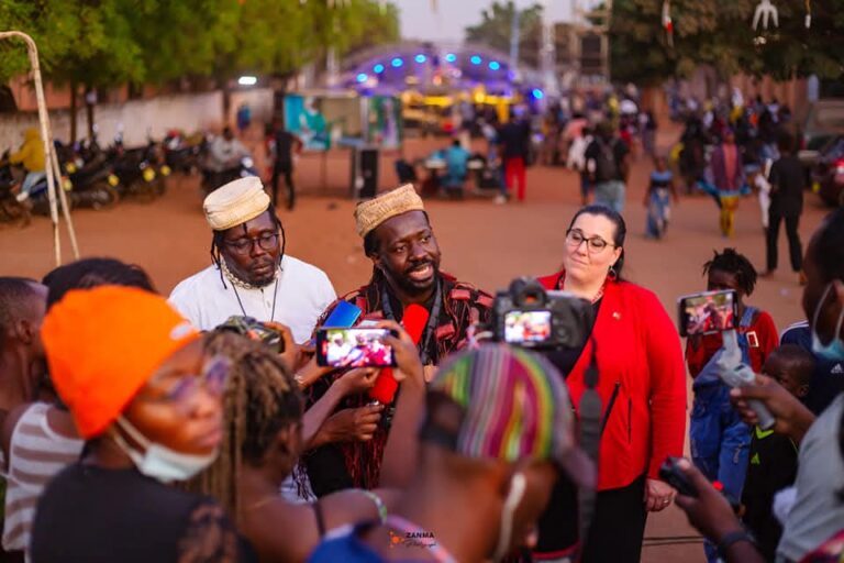 La 11ᵉ édition de in-out dance and world arts festival : C’est parti pour un voyage au cœur de la diversité culturelle